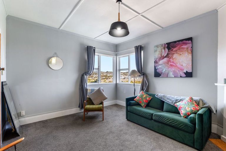 Photo of property in 42 Tirangi Road, Rongotai, Wellington, 6022