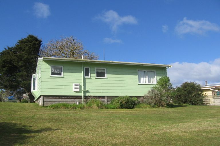 Photo of property in 4 Kanuka Place, Mangawhai Heads, Mangawhai, 0505