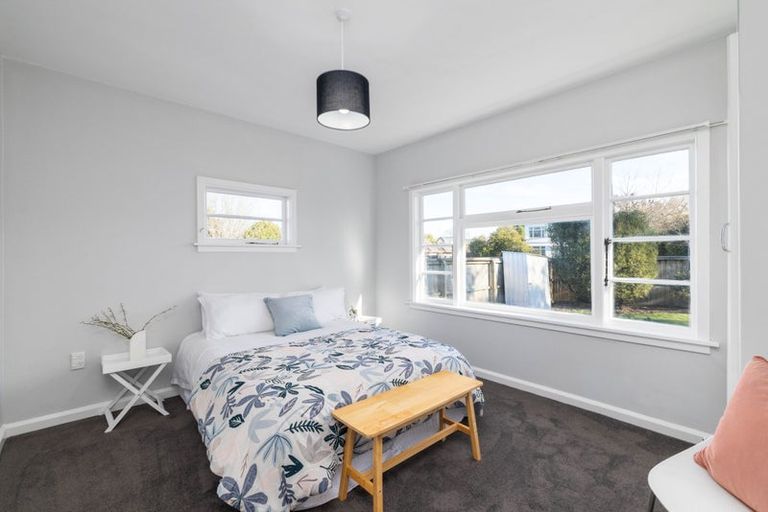 Photo of property in 1/184 Wairakei Road, Bryndwr, Christchurch, 8053