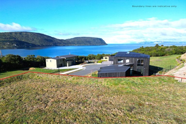 Photo of property in 7 Oakleaf Lane, Kinloch, 3377