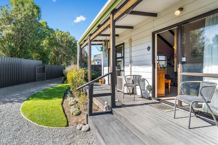 Photo of property in 2/49 Hay Street, Bromley, Christchurch, 8062