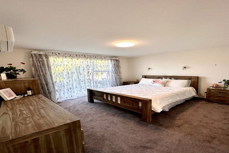 Photo of property in 42 Main Road, Mount Pleasant, Christchurch, 8081