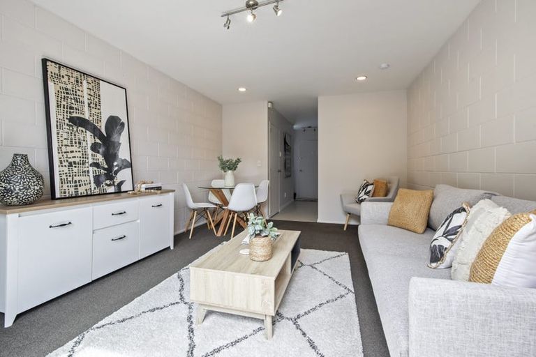 Photo of property in 4/115 Waltham Road, Sydenham, Christchurch, 8023