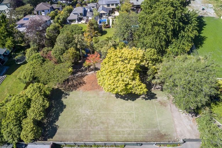 Photo of property in 114 Glandovey Road, Strowan, Christchurch, 8052