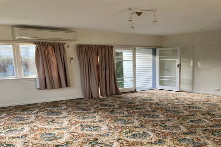 Photo of property in 124 Wairakei Road, Bryndwr, Christchurch, 8053