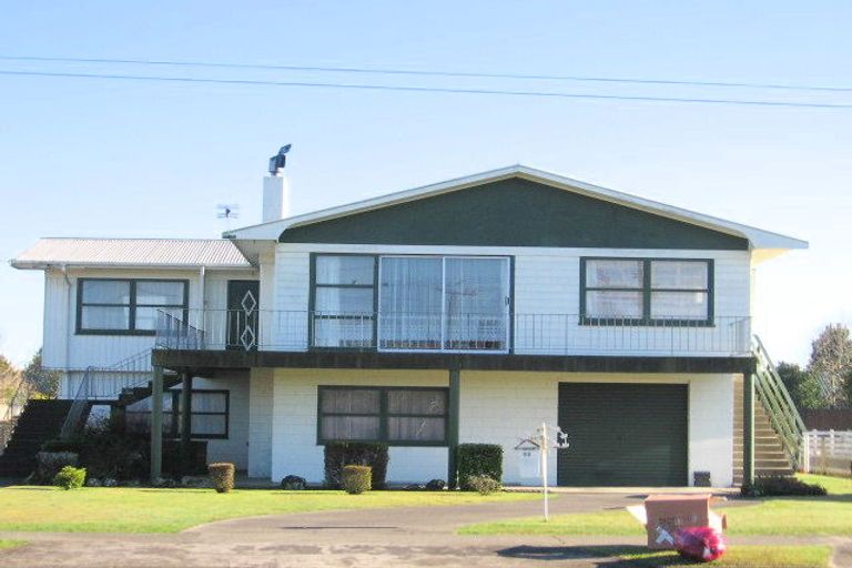 Photo of property in 88 Clevedon Road, Papakura, 2110