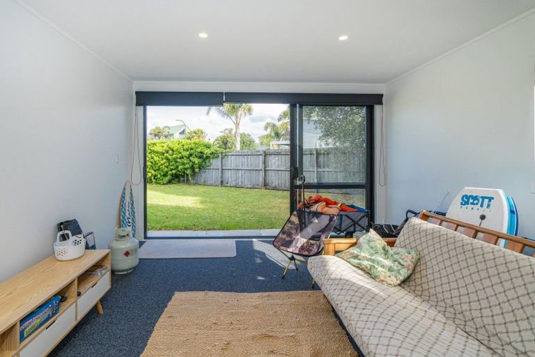 Photo of property in 117 Kowhai Avenue, Matarangi, Whitianga, 3592