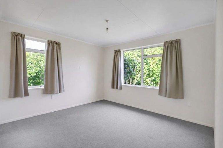 Photo of property in 4 Titoki Place, Inglewood, 4330