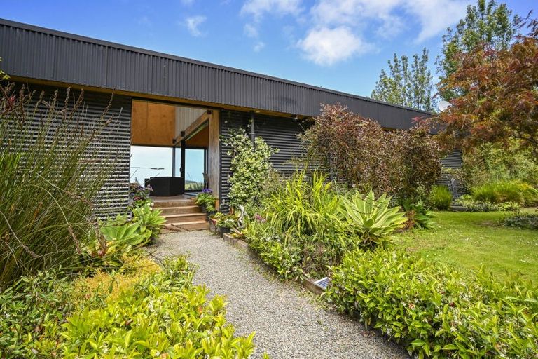 Photo of property in 58 Te Apiti Road, Waimarama, Havelock North, 4294