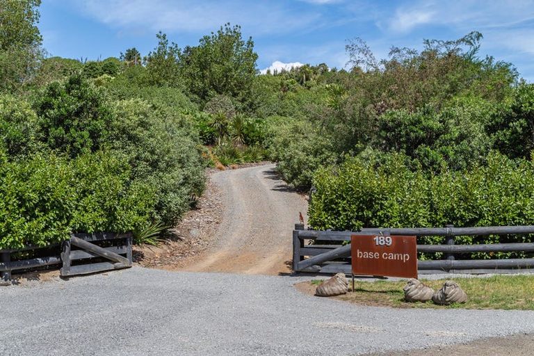 Photo of property in 189 Peka Peka Road, Peka Peka, Waikanae, 5391