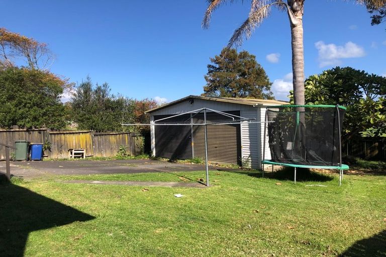 Photo of property in 65 Bond Crescent, Forrest Hill, Auckland, 0620