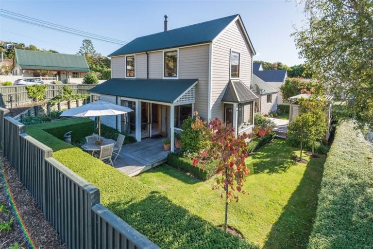 Photo of property in 29 Rue Benoit, Akaroa, 7520