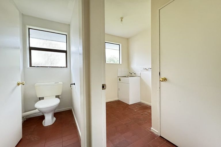 Photo of property in 4a Mcmahon Way, Paparangi, Wellington, 6037