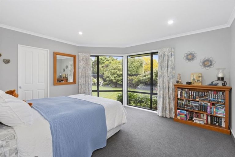 Photo of property in 7 Constable Place, Halswell, Christchurch, 8025