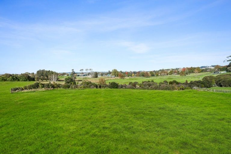 Photo of property in 59a Wilks Road West, Dairy Flat, 0794