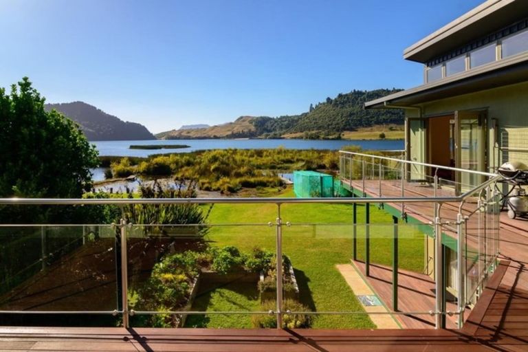 Photo of property in 89 Acacia Road, Lake Okareka, Rotorua, 3076