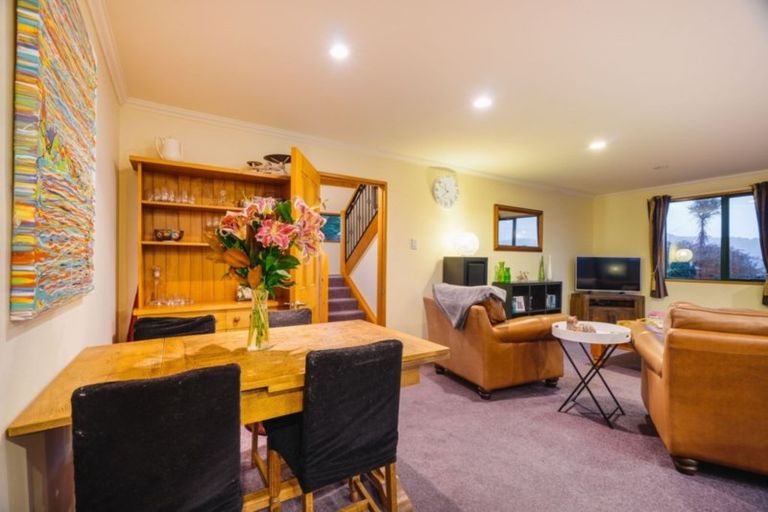 Photo of property in 48 Oxley Crescent, Broad Bay, Dunedin, 9014