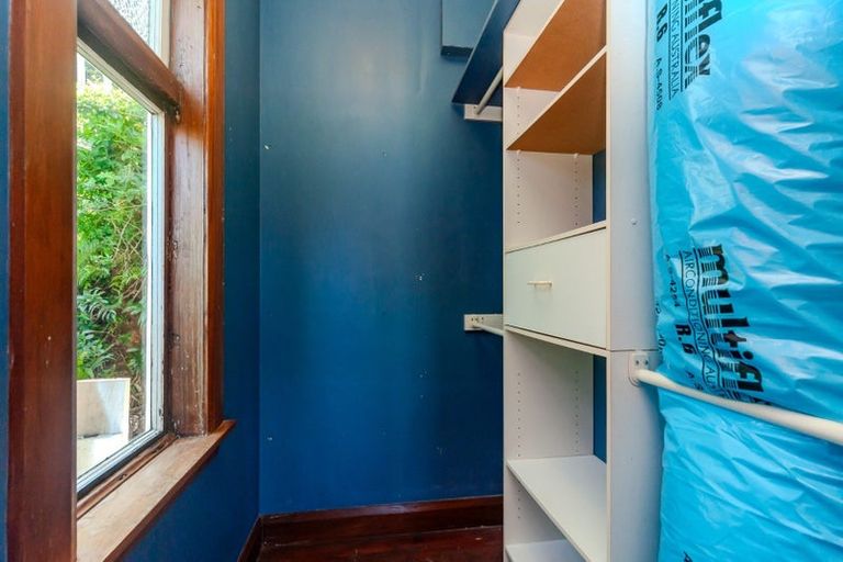 Photo of property in 94 Mitchell Street, Brooklyn, Wellington, 6021