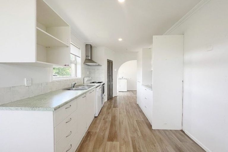 Photo of property in 12 Pryce Place, Silverdale, Hamilton, 3216