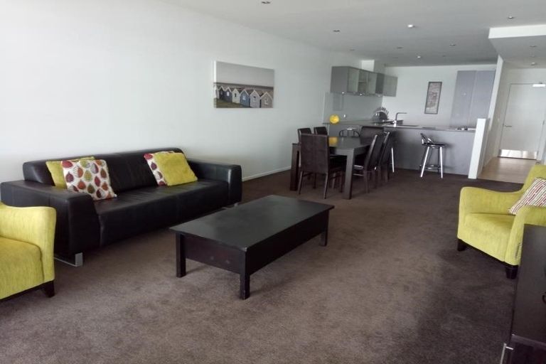 Photo of property in 407/7 Humber Street, Pandora, Napier, 4110