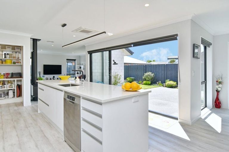 Photo of property in 7 Flynn Lane, Halswell, Christchurch, 8025