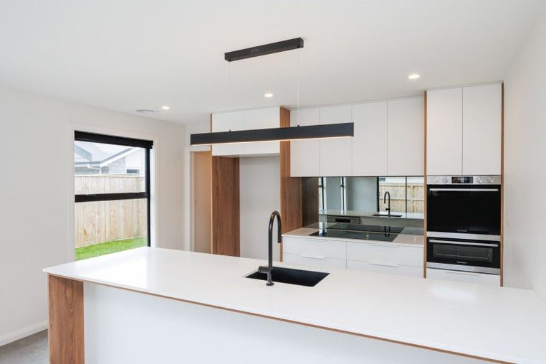 Photo of property in 61 Freedom Drive, Kelvin Grove, Palmerston North, 4414