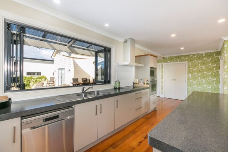 Photo of property in 9a Bowling Road, Greenmeadows, Napier, 4112