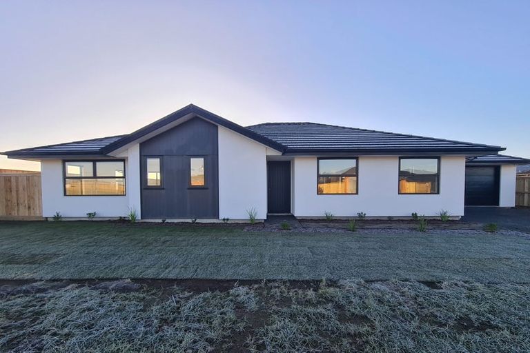 Photo of property in 24 Sanders Way, Rolleston, 7614