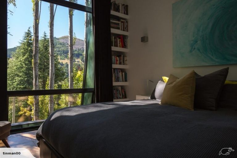 Photo of property in 44 Mcmillan Road, Arthurs Point, Queenstown, 9371