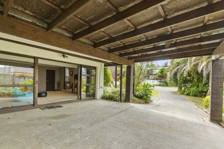 Photo of property in 29 Calman Place, Chatswood, Auckland, 0626
