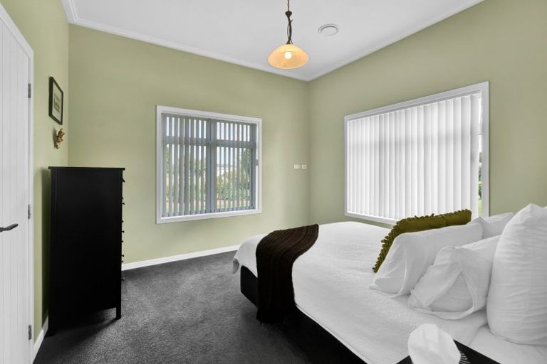 Photo of property in 2 Snell Road, Tikorangi, Waitara, 4383