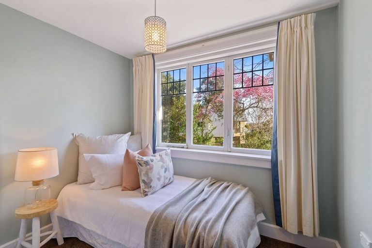 Photo of property in 152 North Parade, Richmond, Christchurch, 8013