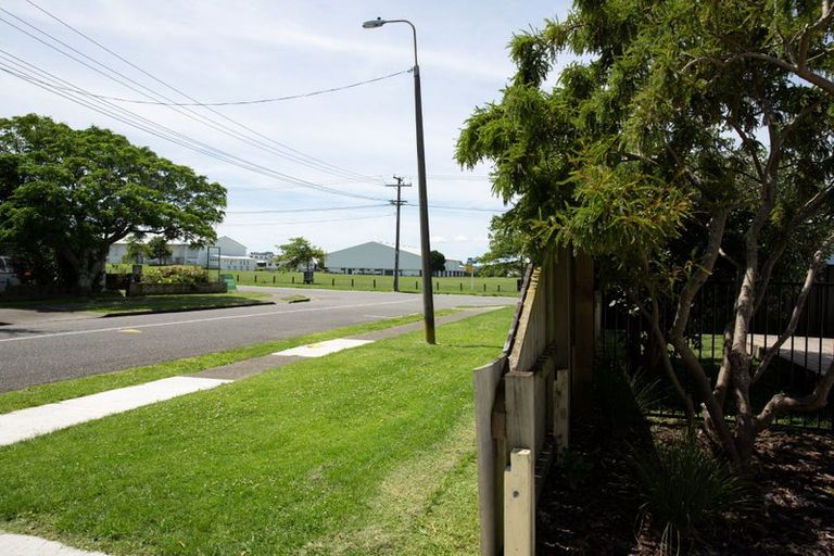Photo of property in 1 Devon Road, Springvale, Whanganui, 4501