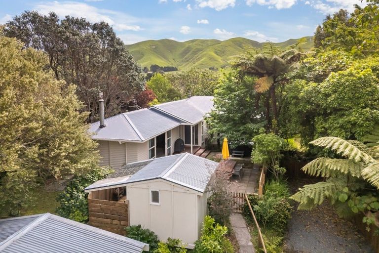 Photo of property in 18 Elizabeth Street, Pukerua Bay, 5026