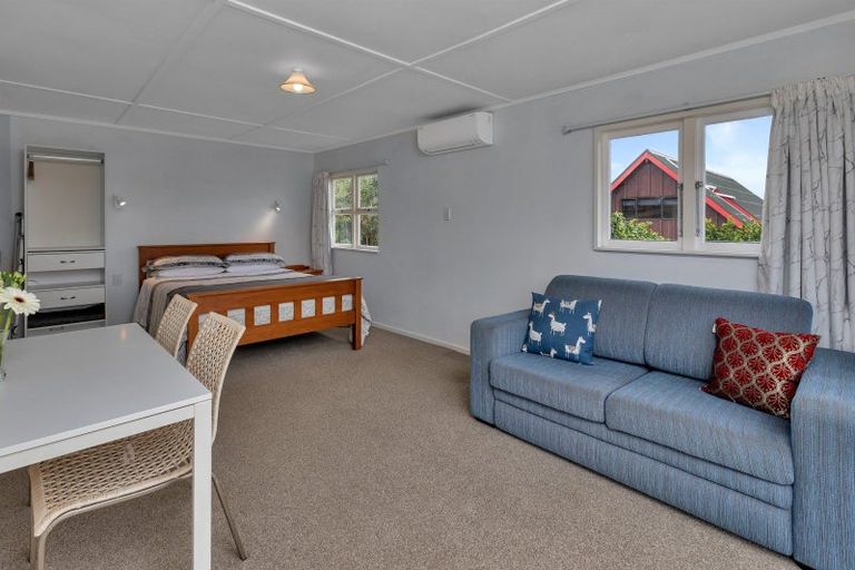Photo of property in 16 Pah Road, Onerahi, Whangarei, 0110