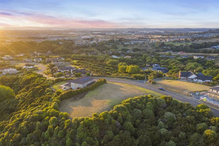 Photo of property in 8 Sovereign Street, Flat Bush, Auckland, 2019