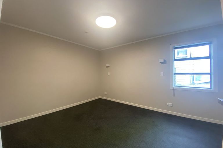 Photo of property in 1/32 Marion Street, Silverstream, Upper Hutt, 5019