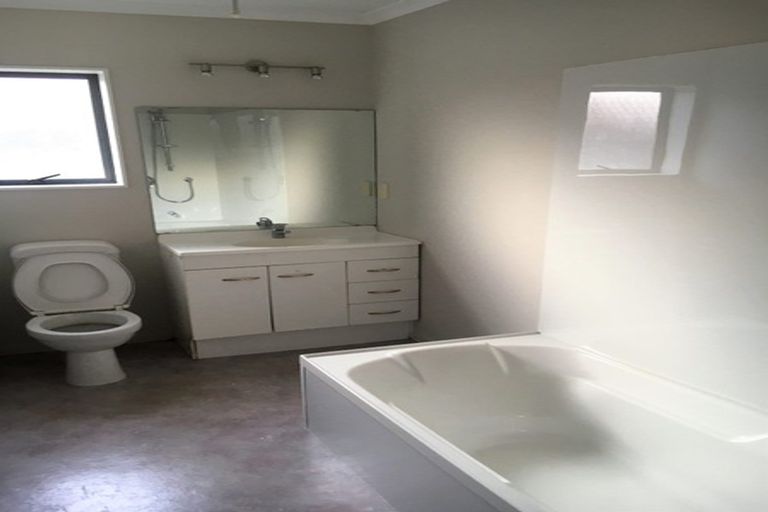 Photo of property in 171 Old Farm Road, Hamilton East, Hamilton, 3216