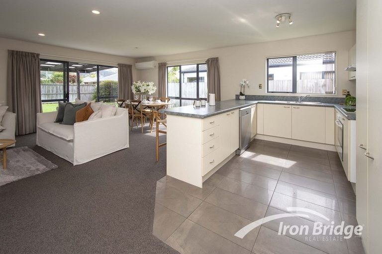 Photo of property in 41 Mauger Drive, Heathcote Valley, Christchurch, 8022