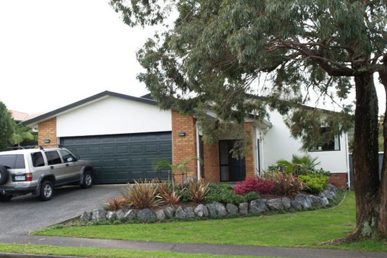 Photo of property in 48 Advene Road, Cockle Bay, Auckland, 2014