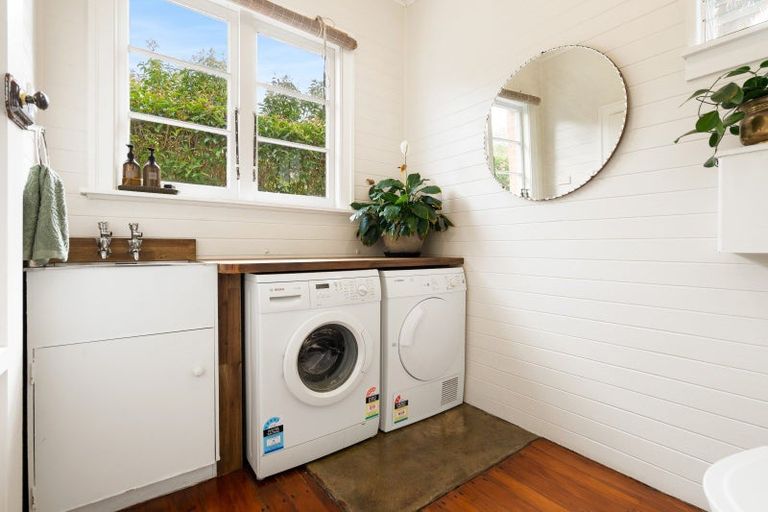 Photo of property in 4c Third Avenue, Avenues, Whangarei, 0110