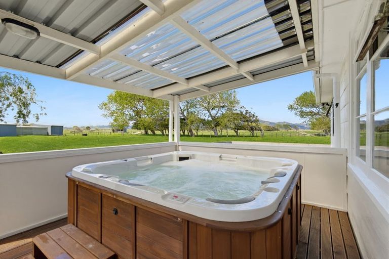 Photo of property in 138 Harris Road, Otaua, Waiuku, 2682