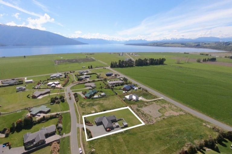 Photo of property in 43 Pukutahi Drive, Te Anau, 9600