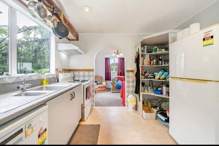 Photo of property in 2/259 Major Drive, Kelson, Lower Hutt, 5010