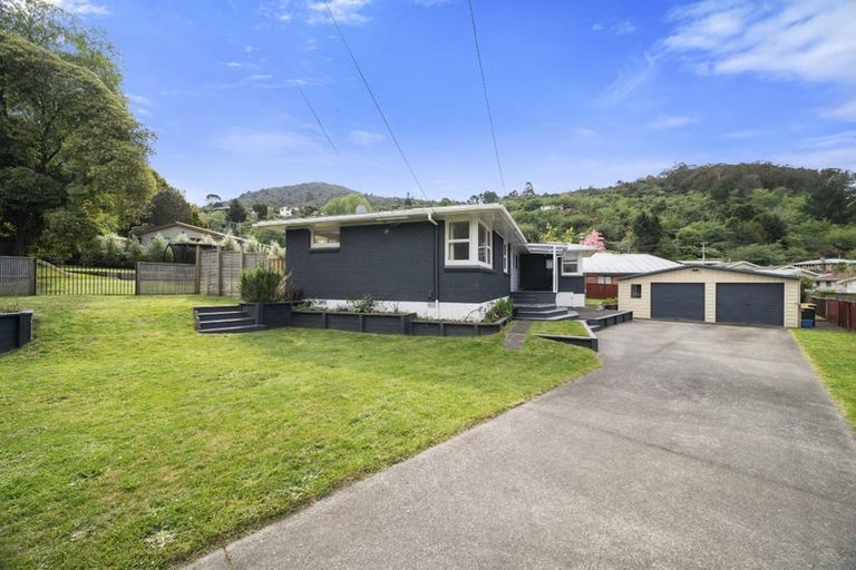 Photo of property in 37 Park Road, Western Heights, Rotorua, 3015