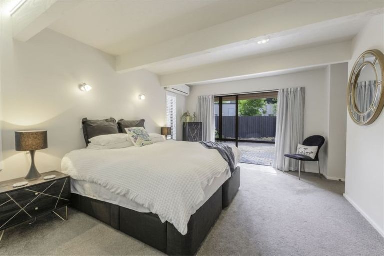 Photo of property in 105 Gardiners Road, Harewood, Christchurch, 8051