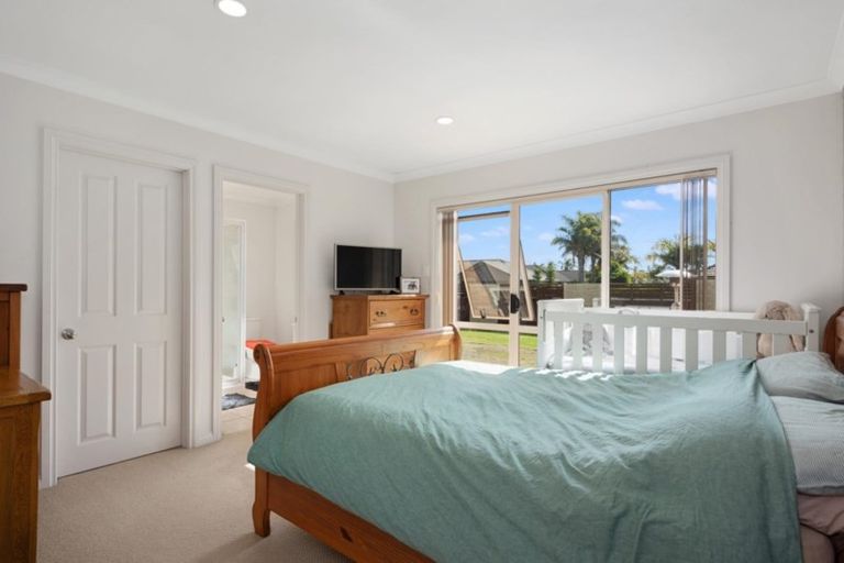 Photo of property in 12 Palomino Place, Papamoa Beach, Papamoa, 3118