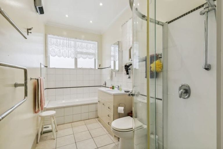 Photo of property in 191 Cecil Road, Wilton, Wellington, 6012