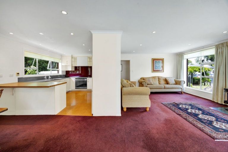 Photo of property in 11-13 Miro Street, Merrilands, New Plymouth, 4312