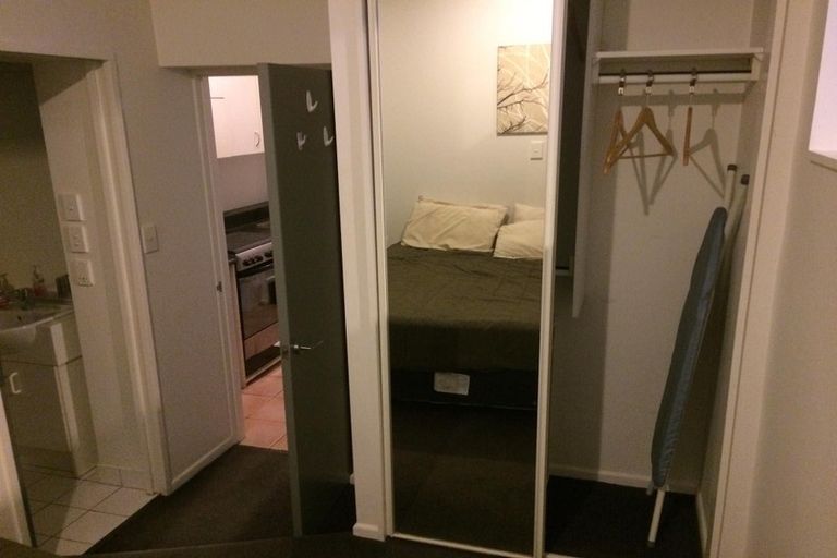 Photo of property in Terrace Garden Apartments, 120 The Terrace, Wellington Central, Wellington, 6011